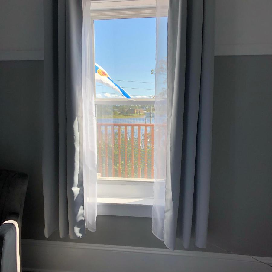 Pleasant Street Inn Parrsboro Buitenkant foto