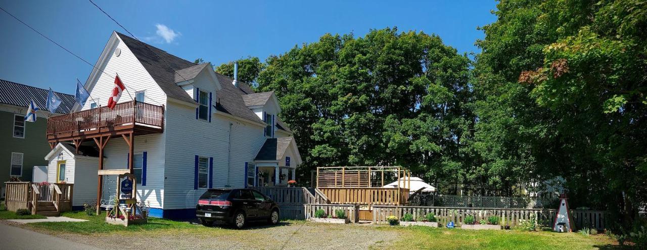 Pleasant Street Inn Parrsboro Buitenkant foto